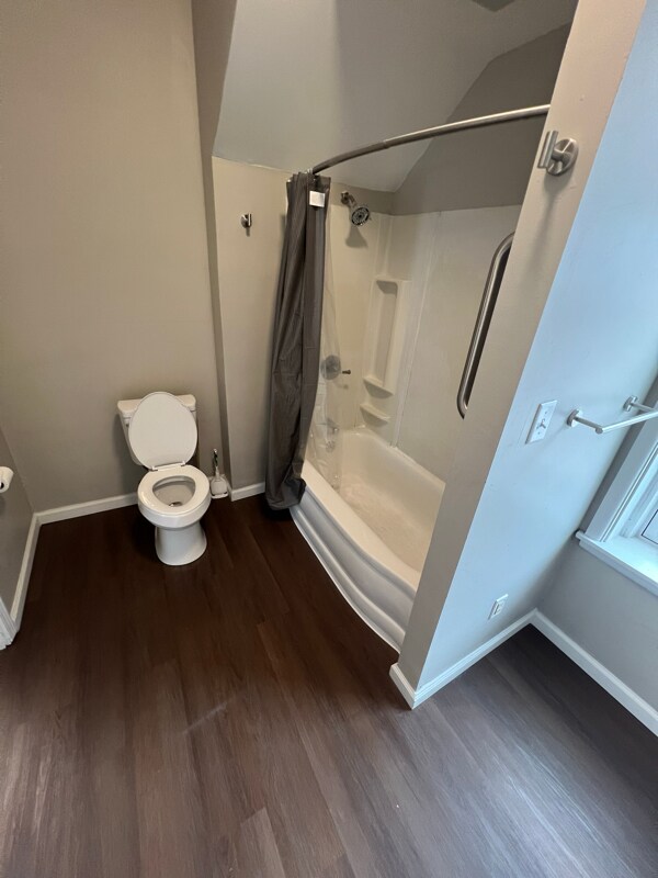 Foto del edificio - 571 Jefferson St