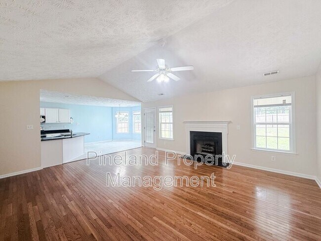 Building Photo - 219 Woodland Dr