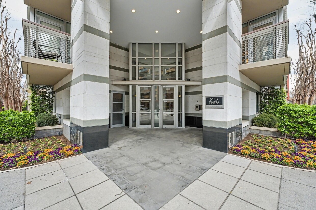Photo - 1300 13th St NW (Washington, DC)