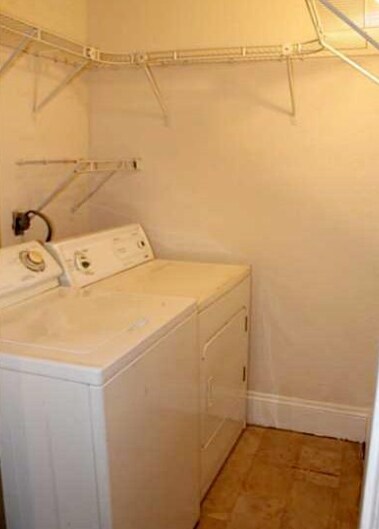 Building Photo - 1417 Decatur St