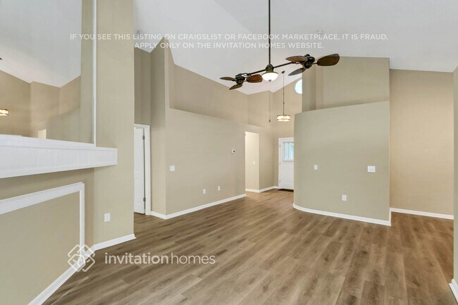 Building Photo - 8042 Lansing Dr
