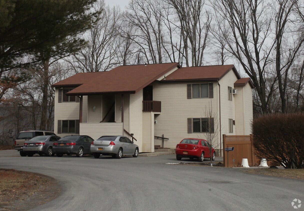 46 Karen Ct, Saugerties, NY 12477 Apartments in Saugerties, NY