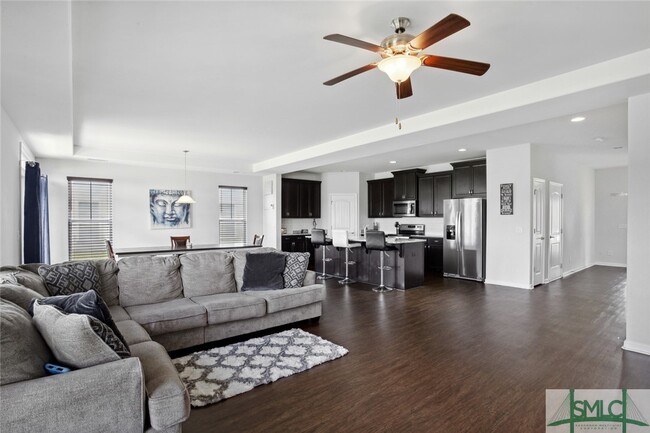 Building Photo - 207 Brickhill Cir