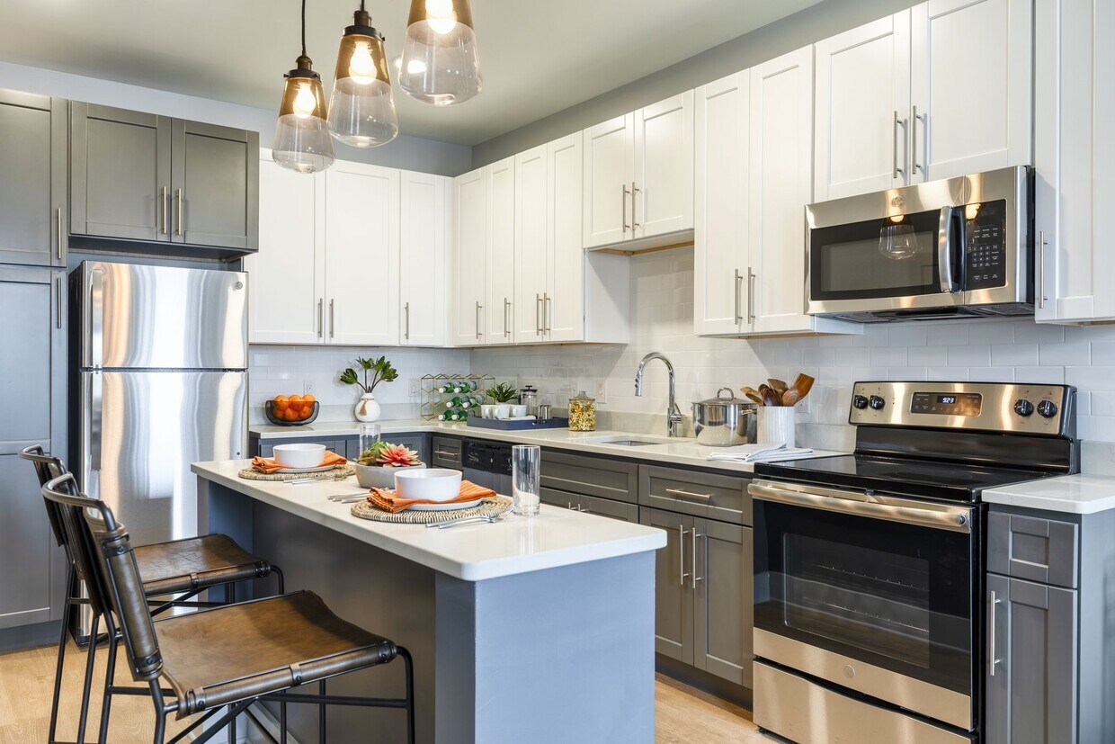 Delwyn Apartments Bala Cynwyd, PA