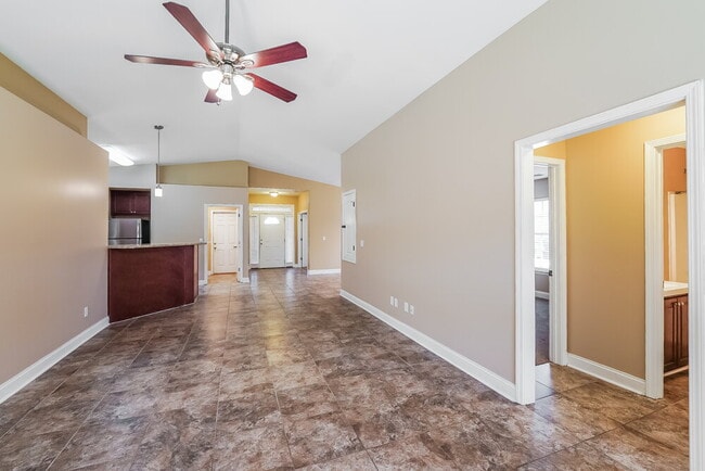 Building Photo - 4056 Cambridge Dr
