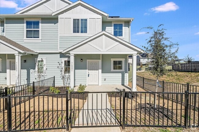 Building Photo - 16801 Radiant Dr