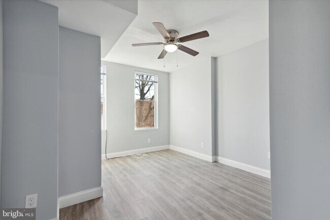 Building Photo - 1204 E Chelten Ave