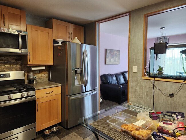 Foto del edificio - 2423 N Kennicott Dr