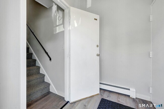 Foto del edificio - 193 Westport Ave