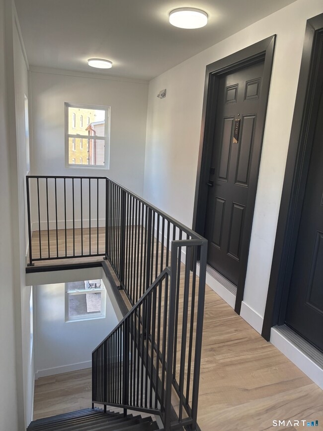 Foto del edificio - 365 Broad St