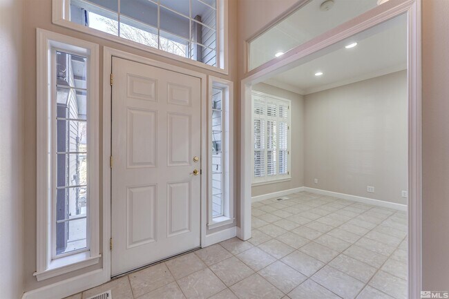 Foto del edificio - 116 Greenridge Dr