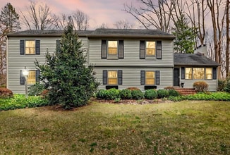 Building Photo - 661 Mt Lucas Rd