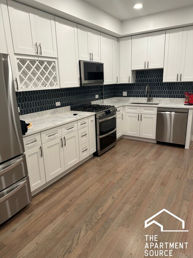 Foto del edificio - 2924 W Fletcher St