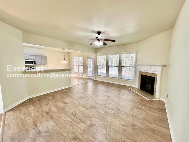 Foto del edificio - 3550 Red Willow Ct