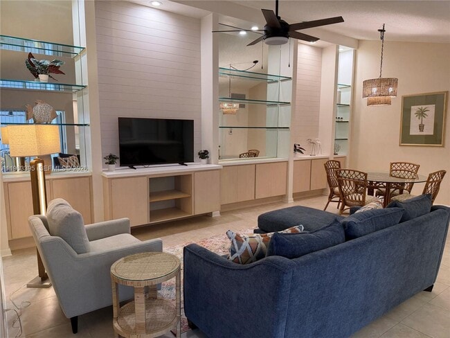 Foto del edificio - 101 Silverleaf Oak Ct