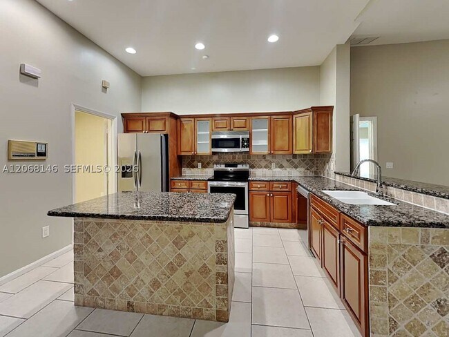 Foto del edificio - 2293 Stonegate Dr