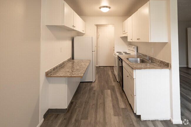 Suite V - Cocina - Dorchester Village Apartments