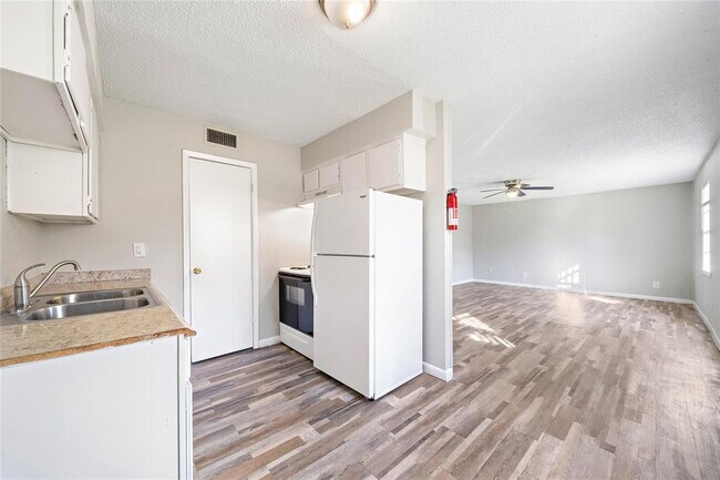 Building Photo - 1614 Vauthier St