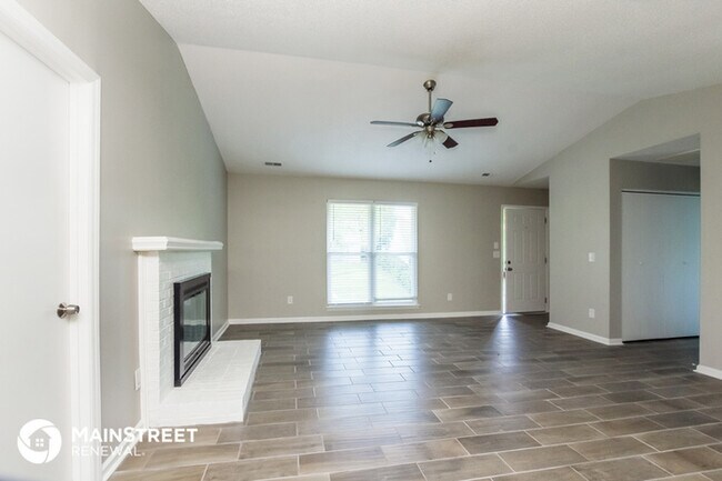 Building Photo - 8834 Royal Scot Ln