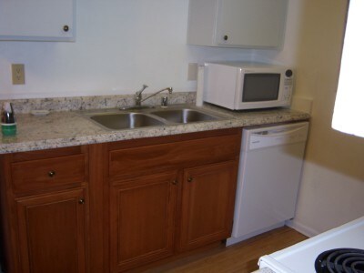 Building Photo - 8581 Villa La Jolla Dr