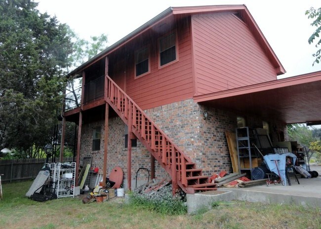 Building Photo - 713 S Gabriel Dr