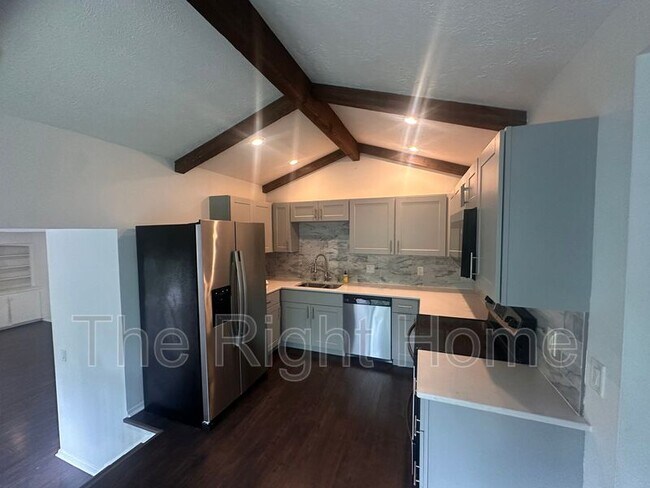 Foto del edificio - 11736 Quail Dr