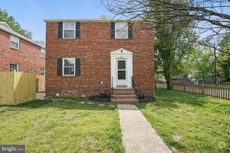 Building Photo - 201 E Alexandria Ave