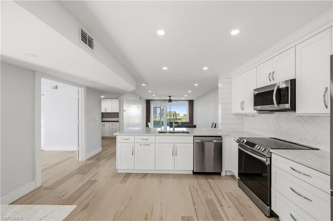 Building Photo - 1330 Derbyshire Ct
