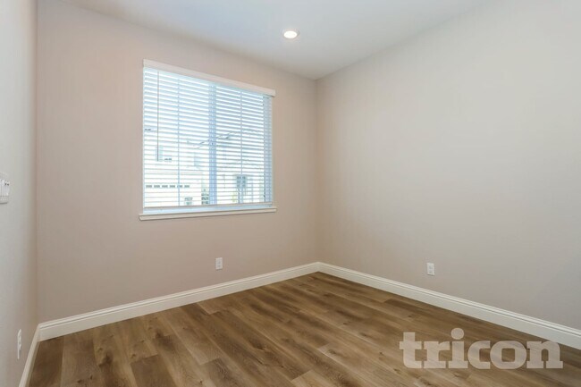 Foto del edificio - 2628 Miller Run Ln
