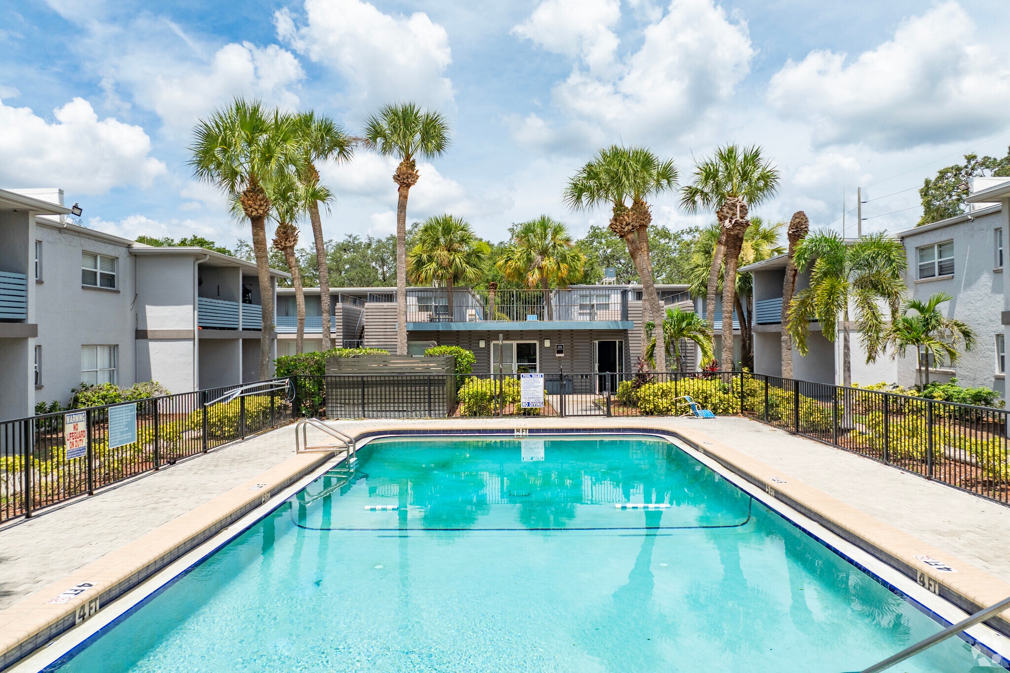 Azure East 1426 Marathon Key Dr Tampa, FL 33612