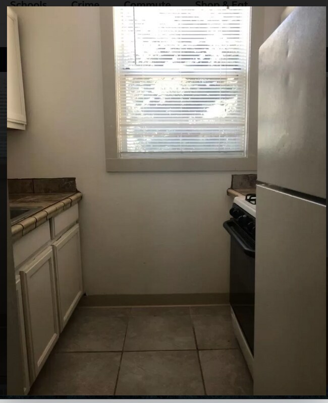 Studio Kitchen #5 - 1321 Peralta St