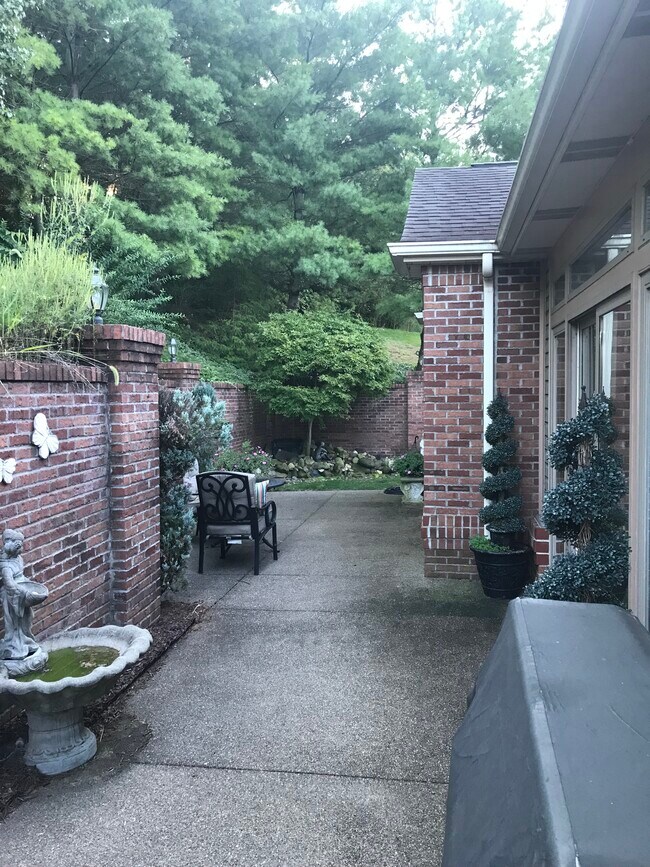 Building Photo - 195 Fairway Landings Dr