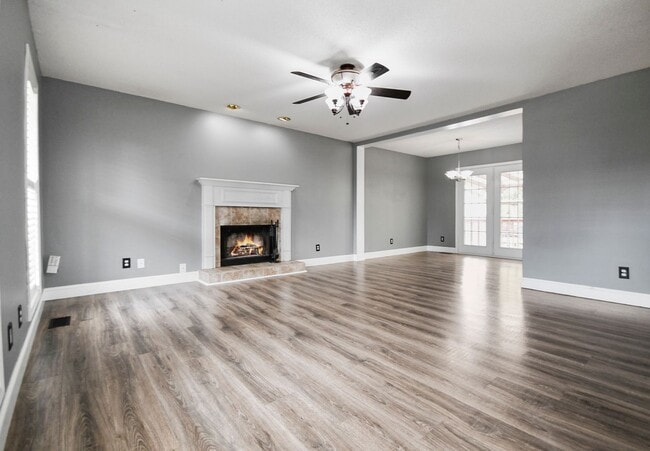 Foto del edificio - Pet Friendly Three Bedroom with Basement!