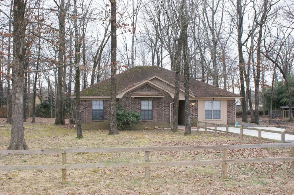 9 Raccoon Trl, Conway, AR 72032 House Rental in Conway, AR