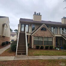 Building Photo - 5001 Grande Dr