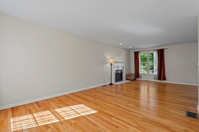 Foto del edificio - 802 Evergreen Ave