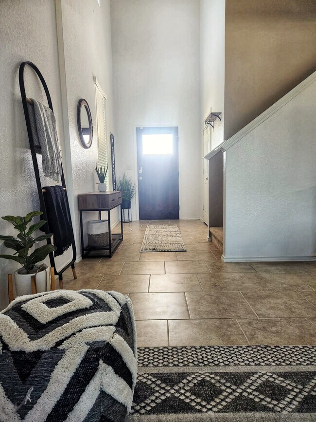 Building Photo - 9618 Silver Mist Way