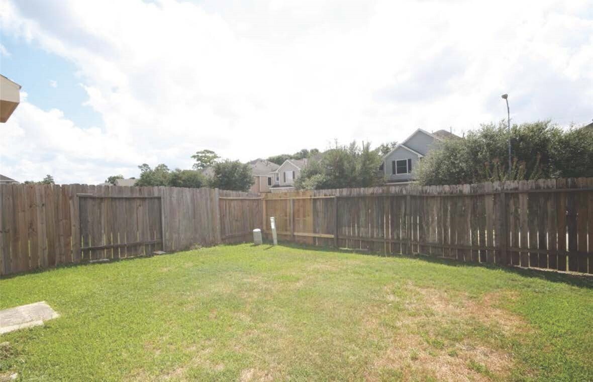 Building Photo - 14403 Fairbuff Ln