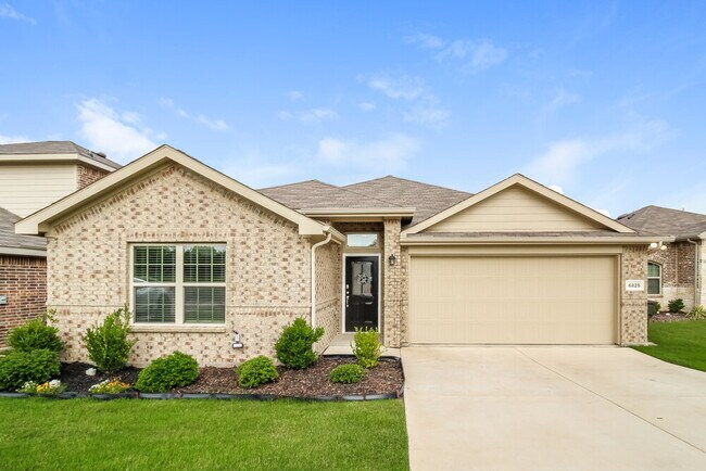 Building Photo - 6825 Waterhill Ln