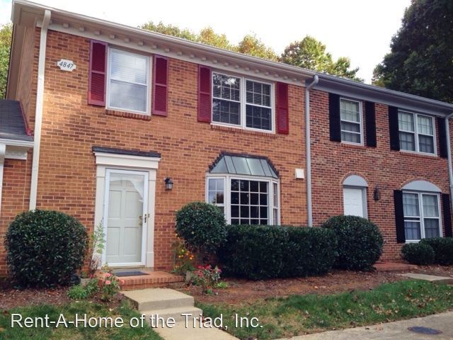Primary Photo - 3 br, 2.5 bath House - 4847-B Tower Road