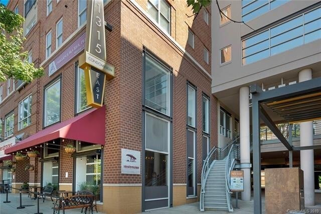 Foto principal - 1315 East Blvd