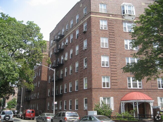 Building Photo - Windsor Terrace Apartments