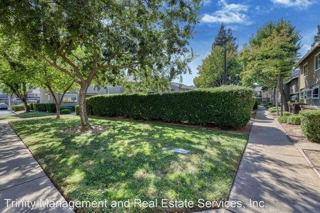 Building Photo - 2 br, 2 bath House - 5632 Hamilton Street #75