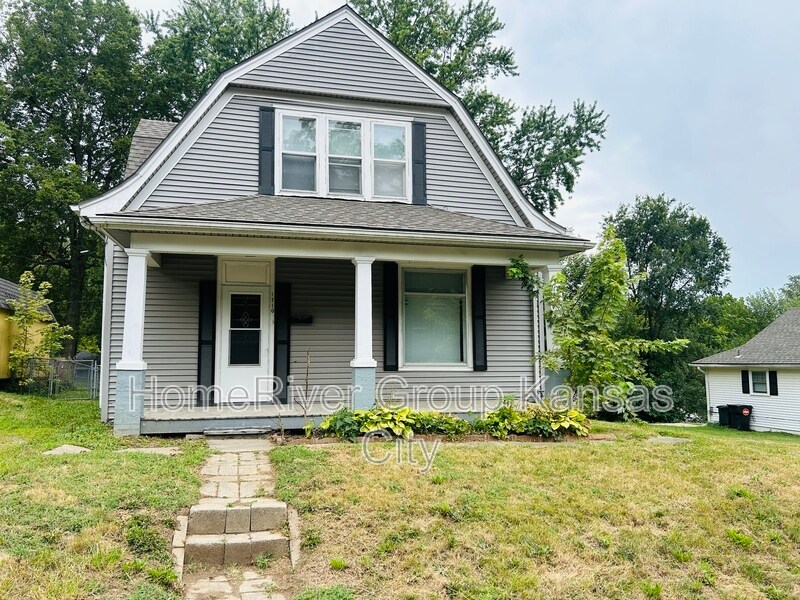 Foto principal - 1710 5th Ave