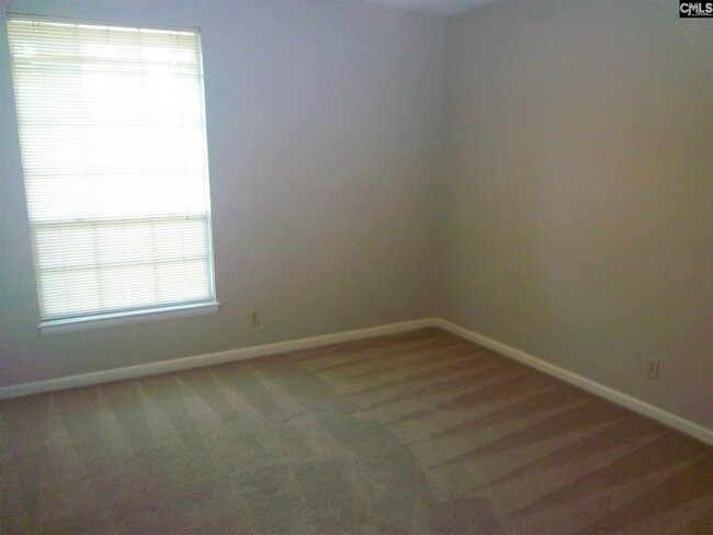 Foto del edificio - 5225 Clemson Ave