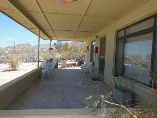 Foto del edificio - Mid Century Cutie on 2.5 Acres