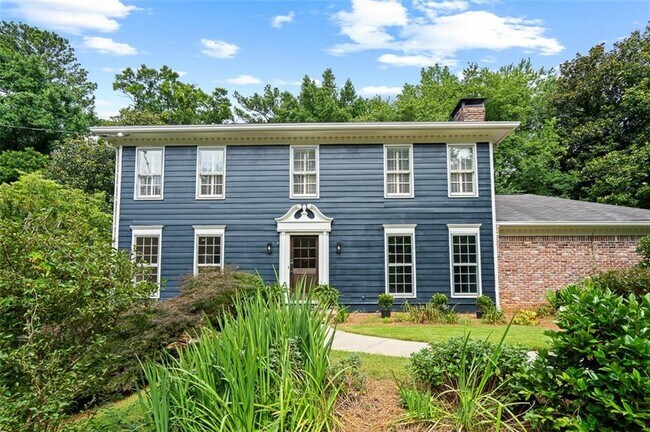 Foto del edificio - 2340 Castleridge Ct