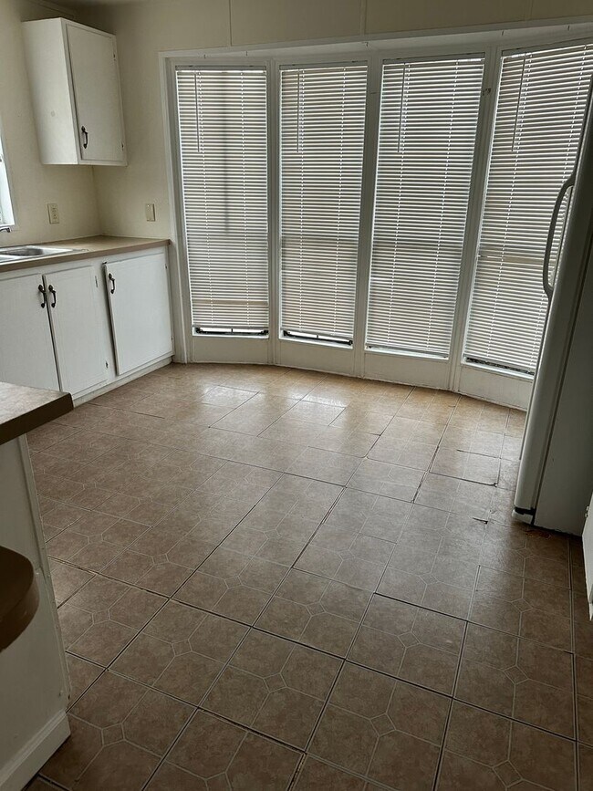 Foto del edificio - Charming  2 bedroom mobile