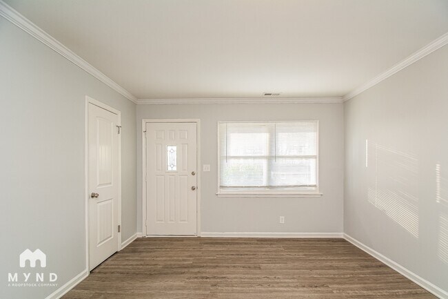 Foto del edificio - 2301 Charles St