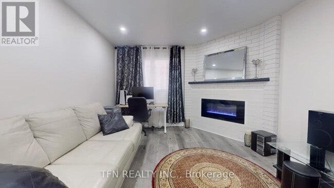 Building Photo - 311 Conley St